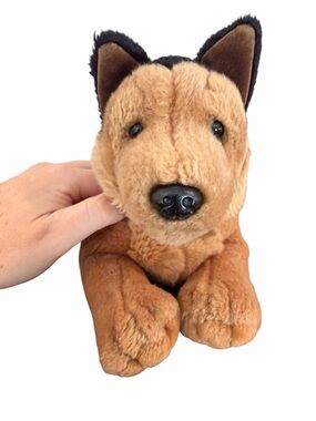 Russ Berrie German Shepherd Plush Stuffed Animal Dog Laying Puppy 13”
